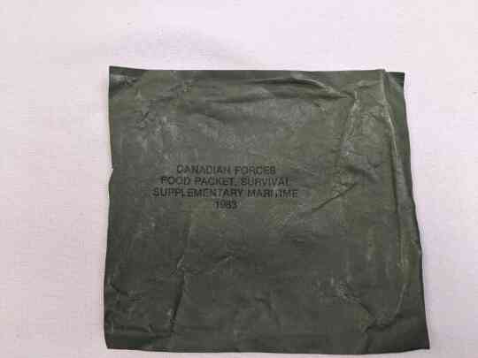 item thumbnail for Canadian Forces Food Packet Survival Supplementary Air