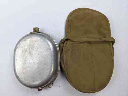 item thumbnail for Complete US Mess Kit With Pouch