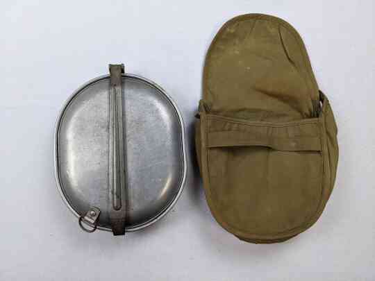 item thumbnail for Complete US Mess Kit With Pouch