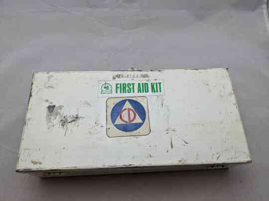 item thumbnail for Commercial First Aid Kit with Civil Defense Badge