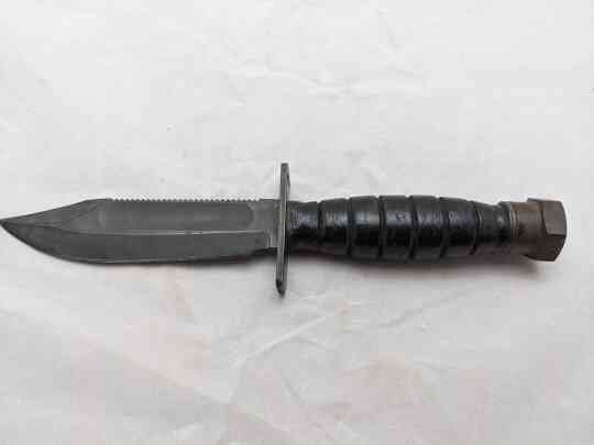 item thumbnail for Pilot Survival Knife, Ontario Knife Company