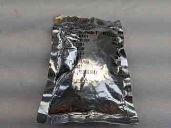 Food Packet, In Flight. Accessory Packet, Cadillac Products (x14) Food Packet, In Flight. Accessory Packet, Cadillac Products (x14)