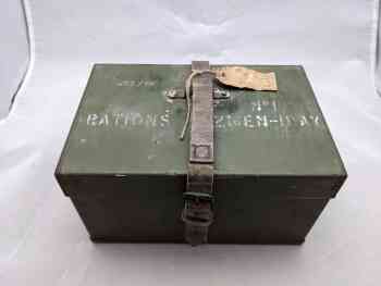 British Tank Crew 2 Men 1 Day Ration Container (Empty) British Tank Crew 2 Men 1 Day Ration Container (Empty)