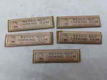 Film Prop From Saving Private Ryan (1998) Beechnut Gum Film Prop From Saving Private Ryan (1998) Beechnut Gum