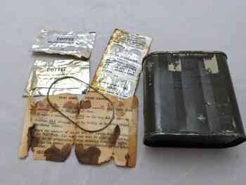 RCAF Food Packet, Survival (Partial Contents) RCAF Food Packet, Survival (Partial Contents)